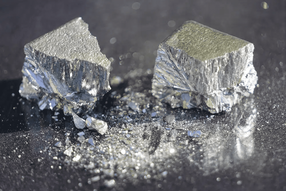 Photo: An image of Tellurium, a rare earth element used in the production of solar cells.