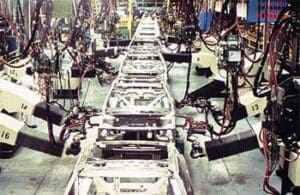 Photo: General Motors installed a Unimate robot arm at its Trenton, New Jersey factory, changing assembly-line work forever.